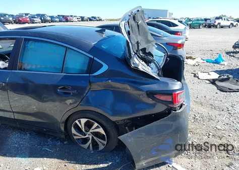 2021 Subaru Legacy Premium z USA, uszkodzony, nr VIN 4S3BWAF62M3012812